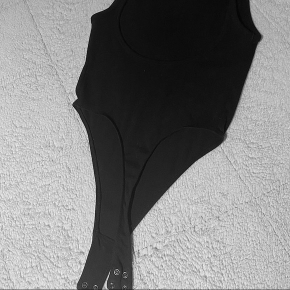 Calvin Klein body suit - Picture 2 of 2